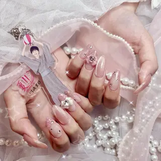 ネイル Momoka .のネイルデザイン