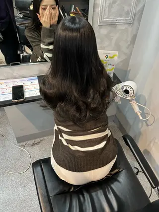 セミロング 濱川響太レディース カットモデルのヘアスタイル