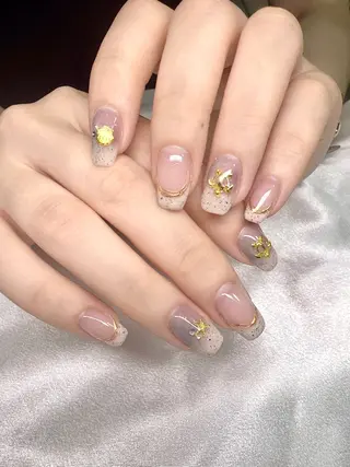 ネイル Rarity Salon  H.Sのネイルデザイン