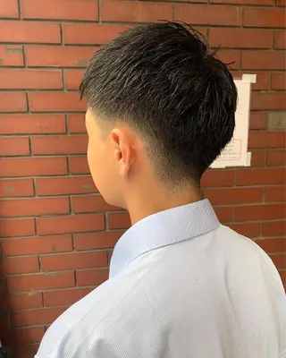メンズ スパイキーパーマ 柏NO1 藤本葉のヘアスタイル