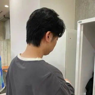 ショート メンズ センターパート/ニ ュアンスパーマのヘアスタイル