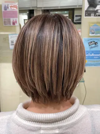 ショート カラー 井上 武輝のヘアスタイル