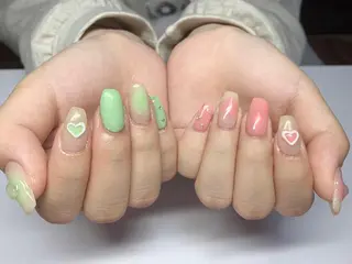 ネイル 池崎 美穂のネイルデザイン