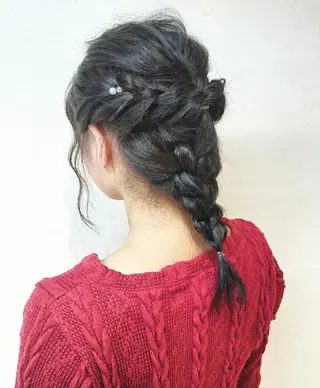 ミディアム ヘアアレンジ カラー 透明感ハイライト◎ 伊藤夏海のヘアスタイル