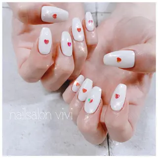 ネイル ＶＩＶＩ nailsalonのネイルデザイン