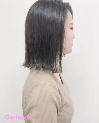 ショート カラー 色白に見える暗髪 梅田・増田のヘアスタイル