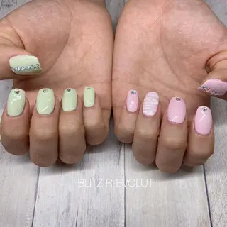 ネイル ☁️BLITZ 🎀笠原雪音🎀のネイルデザイン