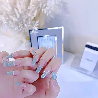 ネイル M🌷nail 長さだし専門店のネイルデザイン