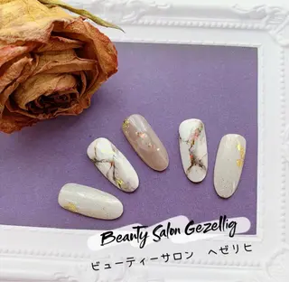 ネイル ビューティーサロン ヘゼリヒのネイルデザイン