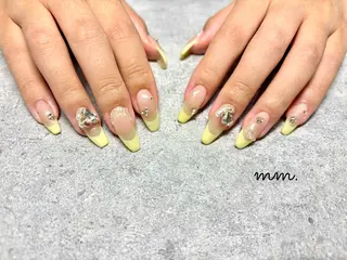 ネイル mm. ✨Ayuna✨のネイルデザイン