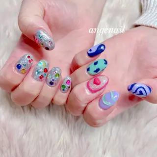 ネイル オーナーネイリスト MAKIのネイルデザイン