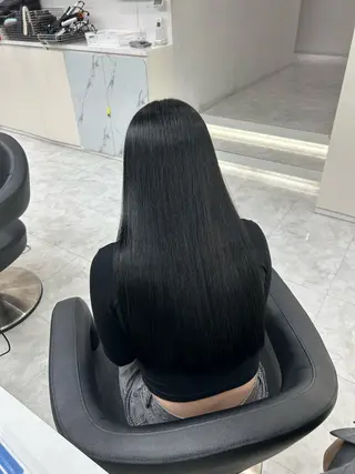 ロング 透けるやわらか艶髪♡ ナチュラルストレートのヘアスタイル