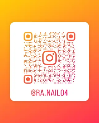 ネイル Ra: Nail所属・Ra: Nail   라: 네일のネイルデザイン