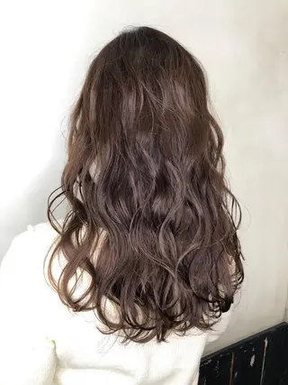 ロング カラー パーマ 美髪矯正 🌈髪質改善 山下のヘアスタイル