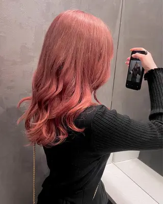 セミロング inity　杉本 美羽のヘアスタイル