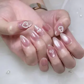 ネイル Angel garden nail salon 池袋店所属・アオキ ヒマワリのネイルデザイン