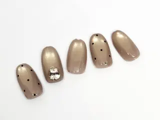 ネイル 【寺岡】 ロイヤル•セラピストのネイルデザイン