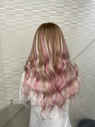 ロング KOSEI シールエクステのヘアスタイル