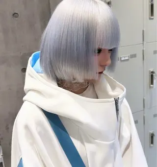 カラー 漆畑 莉奈のヘアスタイル