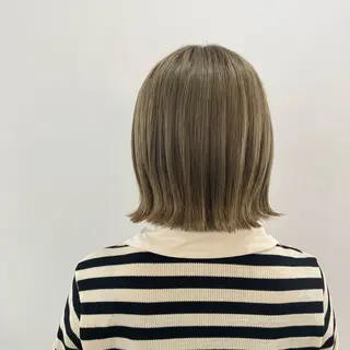 ショート カラー Kazaoka Saraのヘアスタイル