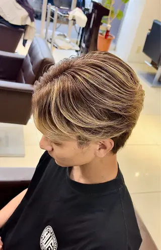 メンズ 静岡/草薙パーマ メンズバレイヤージュのヘアスタイル