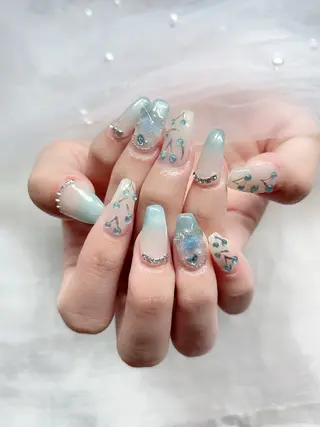 ネイル COCONAIL &EYELASHのマツエク・マツパデザイン