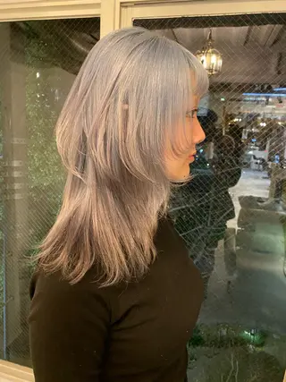 セミロング sea's所属・ヒラカホ/矢場町/ ブリーチ/似合わせのヘアスタイル