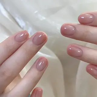 ネイル RAFFINE 月🦋🩵のネイルデザイン