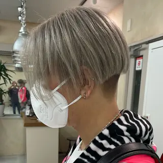 ショート カラー 奥山義進/大宮 /ダブルカラーのヘアスタイル