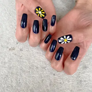 ネイル Rio 𓍼のネイルデザイン