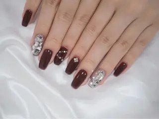 ミディアム 中道 彩花のネイルデザイン