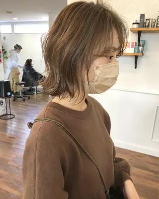 ミディアム カラー 江原 彩華のヘアスタイル