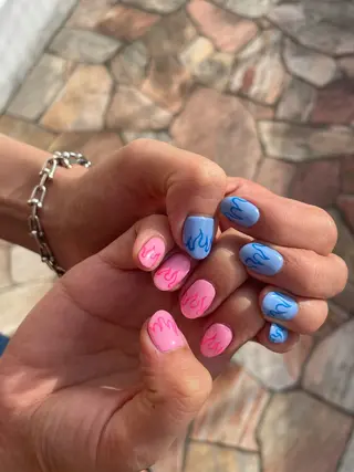 ネイル relaxation boutique LICO所属・タグチ カオリのネイルデザイン