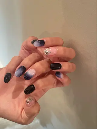 ネイル SALON VILLAGE AOYAMA 2nd.所属・NAKAMURA HARUKAのネイルデザイン