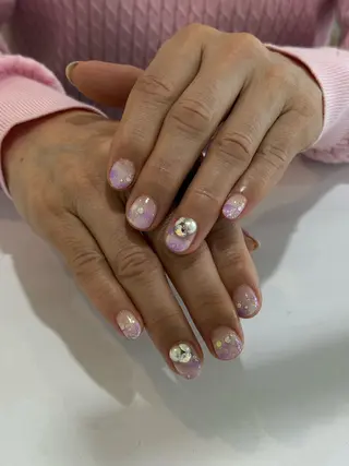 ネイル Blue Reef 四谷三丁目所属・たかの はづきのネイルデザイン