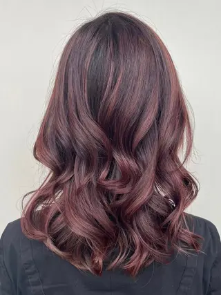 ロング ボブ/タッセルボブ 虎白のヘアスタイル