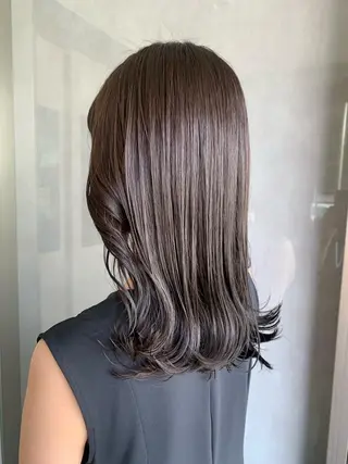 セミロング 【髪質改善🌿】木本 志歩のヘアスタイル