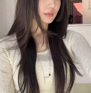 ロング 韓国ナチュラル・ ベージュ/落合夏希のヘアスタイル