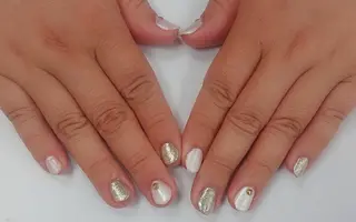 ネイル 🍒当日もOK🍒 𝑳𝑼𝑵𝑨花井のネイルデザイン