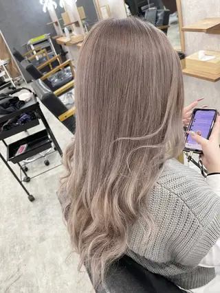 セミロング カラー 🫧あ　お🫧 心斎橋のヘアスタイル