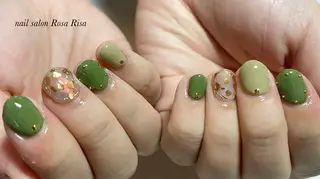 ショート ネイル ネイルスタジオ シェイクユアハンズのネイルデザイン