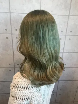 セミロング カラー knock【ノック】所属・烏丸韓国ヘア🇰🇷 ayaka🎀のヘアスタイル