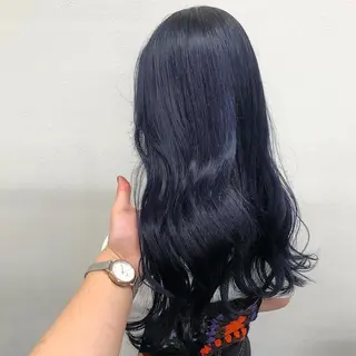ロング 寒色＆ブリーチ特化 寒色MiOのヘアスタイル