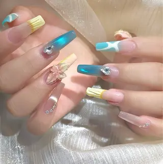 ネイル D-BEAUTY Nailsalonのネイルデザイン