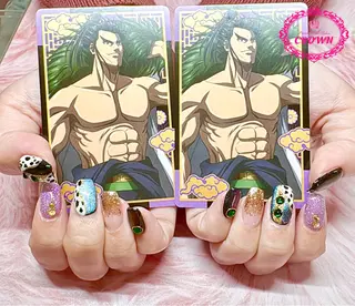 ネイル CROWN プライベートサロンのネイルデザイン