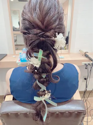 ヘアアレンジ GRANLUSSO 〜グランルッソ駅前店所属・木口 嘉美のヘアスタイル