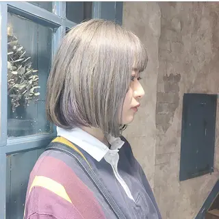 ショート カラー ブリーチ、パーマ 西部笑のヘアスタイル