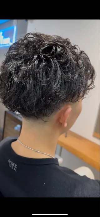 パーマ メンズ 律喜/パーマ /メンズ/フェードのヘアスタイル