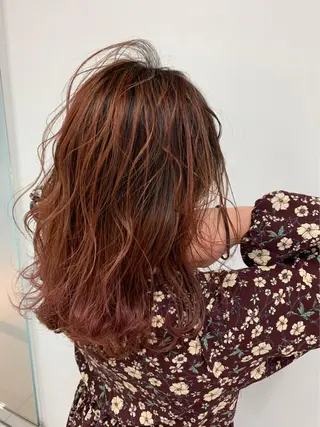 カラー ○HITOMI ○のヘアスタイル