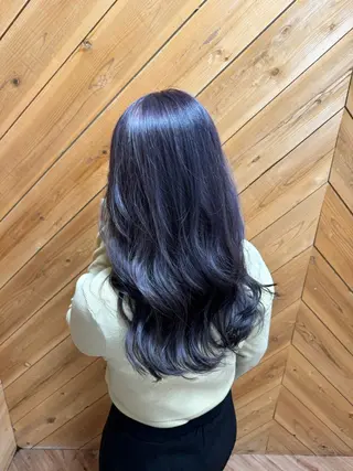 ロング カラー little×PORTO 元町店所属・藤本 あさひのヘアスタイル